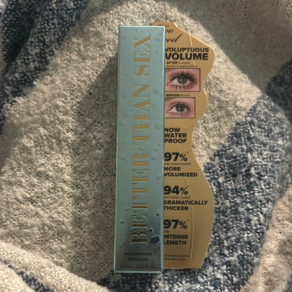 Waterproof Mascara in Blue Packaging